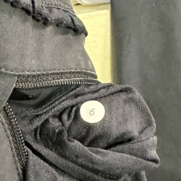 Lululemon Run Back On Track Jacket Lightweight Pockets Zip Ruched Ruffle Black S - Picture 10 of 16